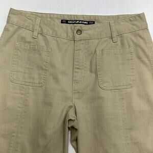 DKNY JEANS Women’s 6 Cropped Khaki Pant